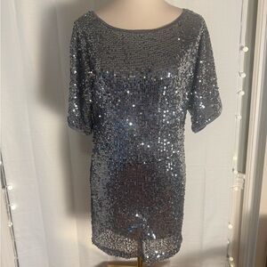 BKE Boutique Silver Sequin Mini Dress Short Sleeve Party Cocktail Size M